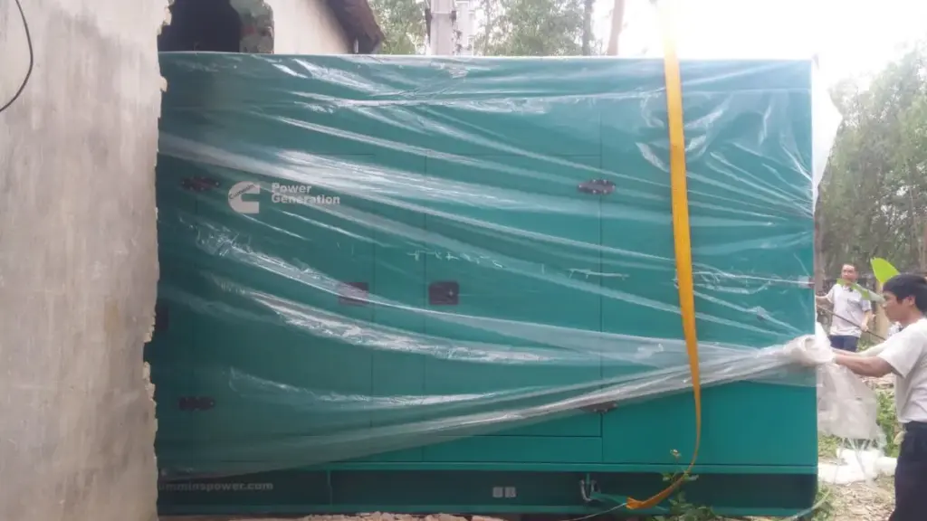 Máy phát điện Cummins 330 kVA cho Bệnh viện Quân y 91